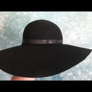 Black Sun Hat